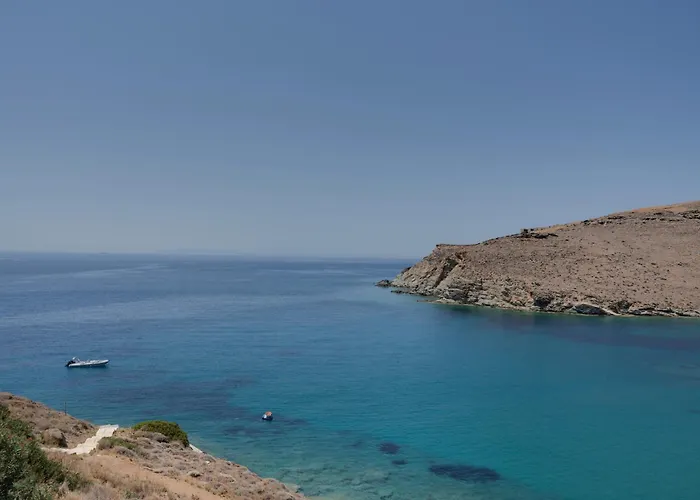 Blueros - Olive Μέγας Γιαλός-Νίτες