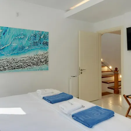 Πανσιόν Blueros - Olive Μέγας Γιαλός-Νίτες