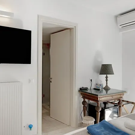 Πανσιόν Blueros - Olive